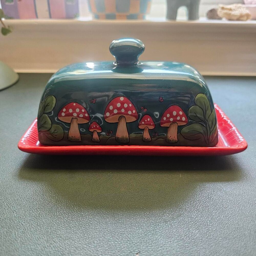 Red and Green Decor-home-accesories